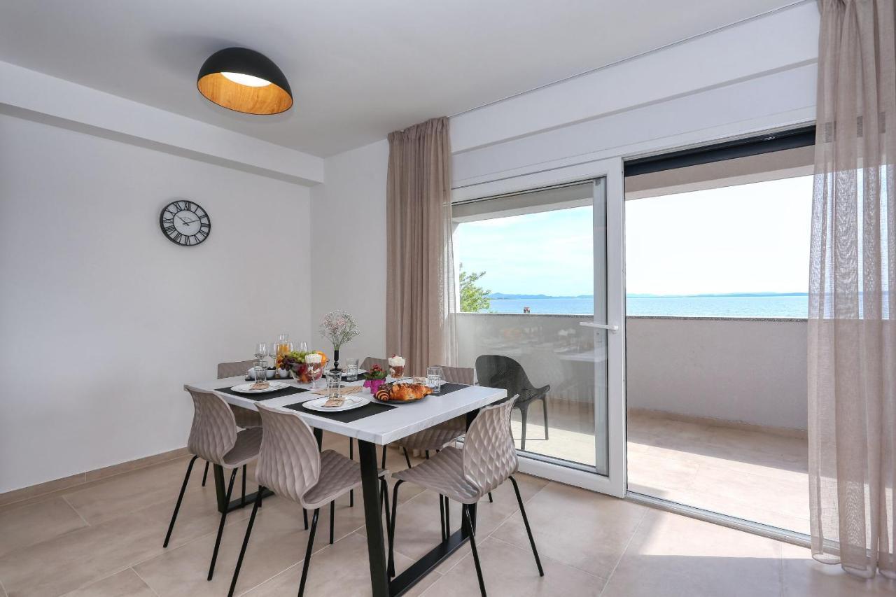 Apartments Bonaca With Jacuzzi Privlaka  Esterno foto