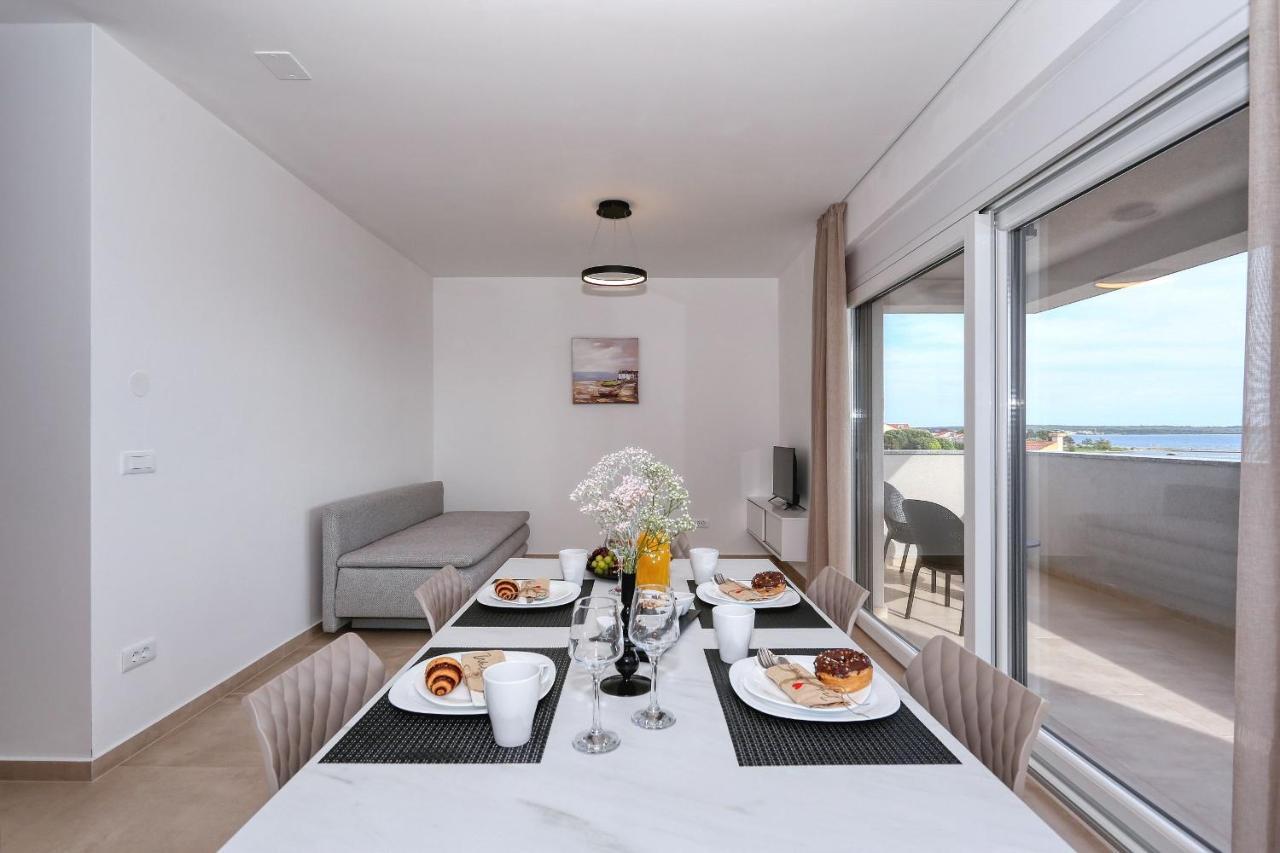 Apartments Bonaca With Jacuzzi Privlaka  Esterno foto