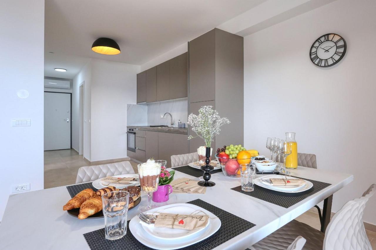Apartments Bonaca With Jacuzzi Privlaka  Esterno foto